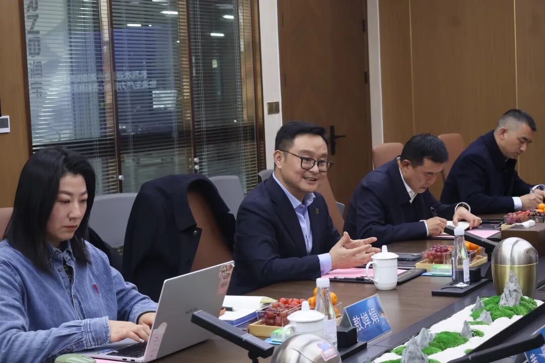 襄阳市物流协会赴成都润宝物流考察学习,共探智慧物流与区域协同新路径现场图片3