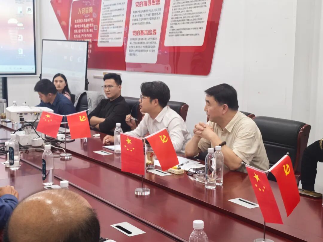 襄阳市物流协会常务会长会议暨项目产品对接会圆满召开，服务会员迈入全新发展阶段现场图片4